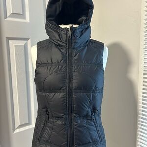 Lululemon Athletica Black Hooded Puffer Vest